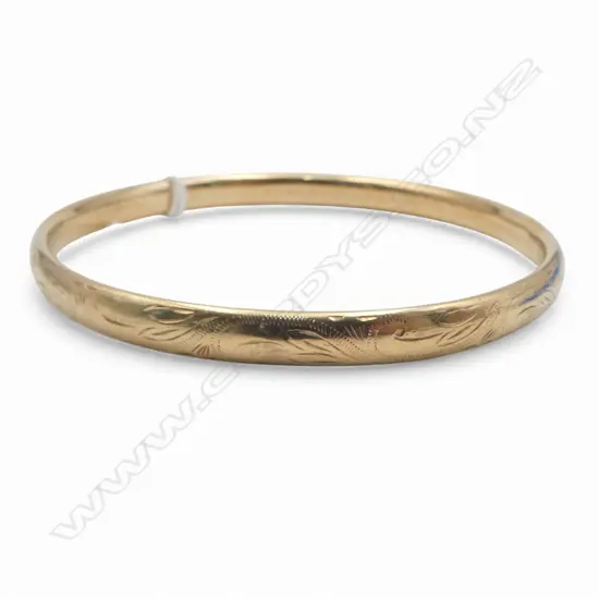 9ct BANGLE, 9.48gms DENT