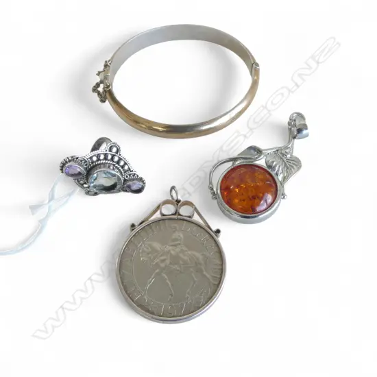 SILVER GILT BANGLE, ELIZABETH II DG REG FD 1977 COIN PENDANT, 925 RING, AMBER PENDANT