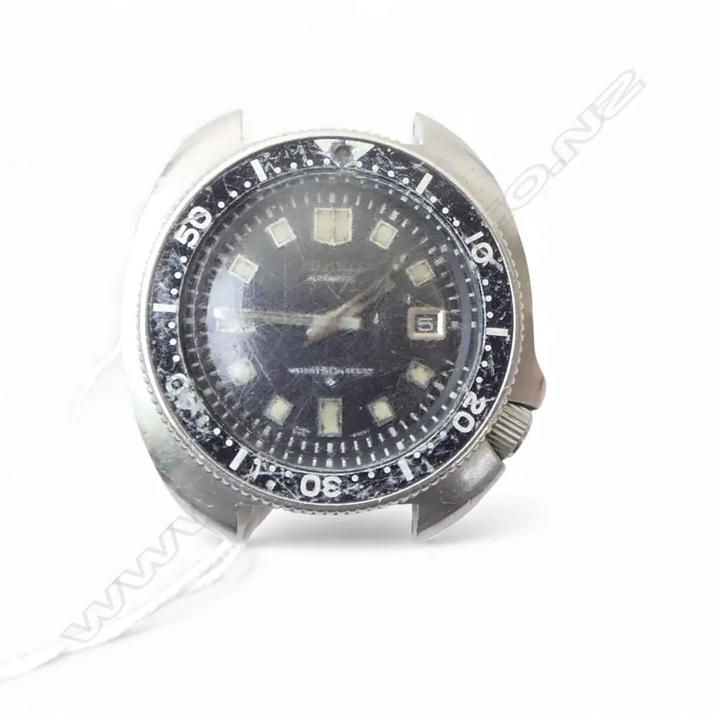 SEIKO VINTAGE 'CAPTAIN WILLARD' AUTOMATIC DIVER'S WATCH 6105-8110. No strap. Not running some wear Image 1++