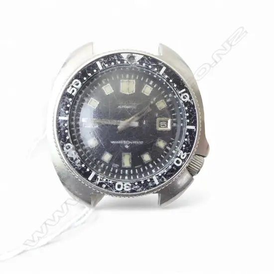 SEIKO VINTAGE 'CAPTAIN WILLARD' AUTOMATIC DIVER'S WATCH 6105-8110. No strap. Not running some wear