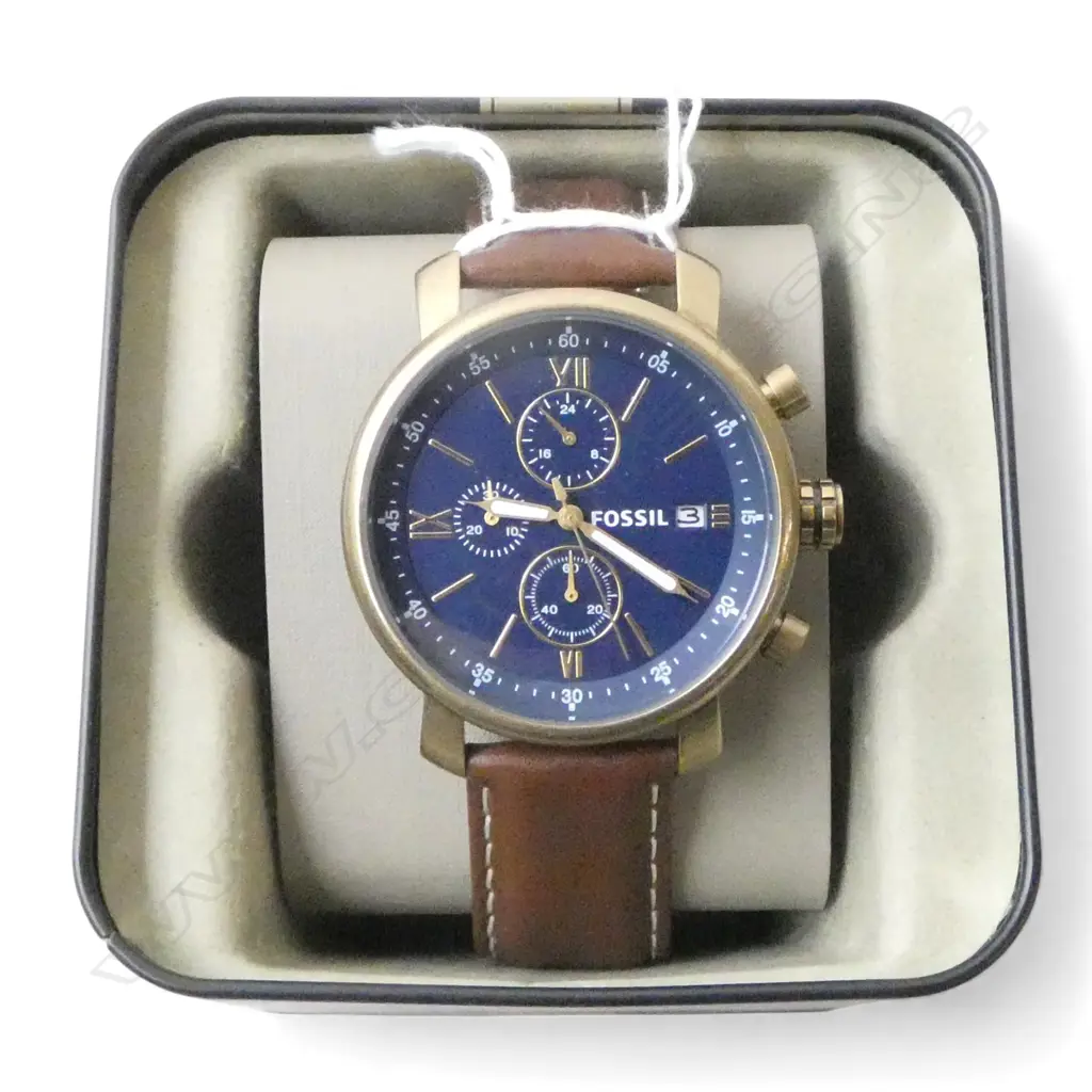MENS FOSSIL WRISTWATCH in box w. booklet Image 1++