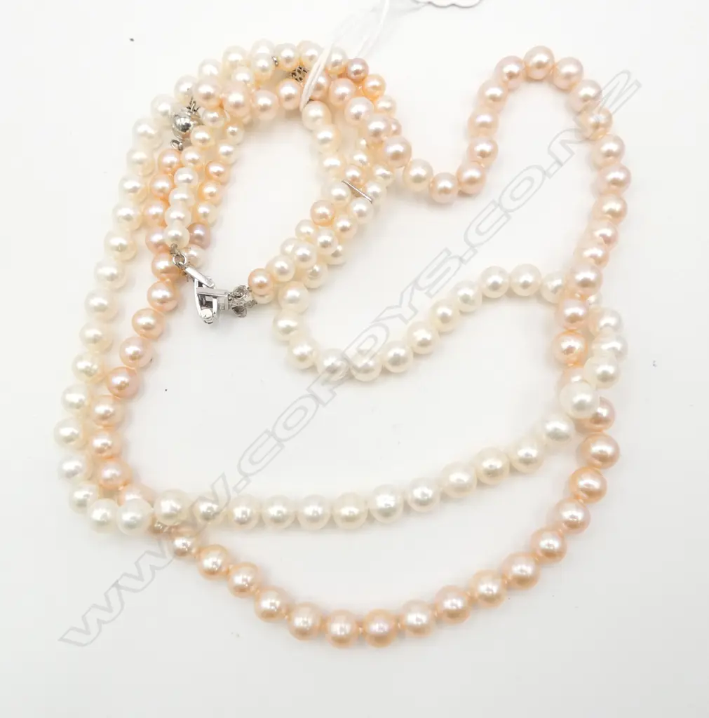 2 STRANDES OF PINK/WHITE FRESHWATER PEARLS w. MATCHING BRACELET silver clips Image 1++