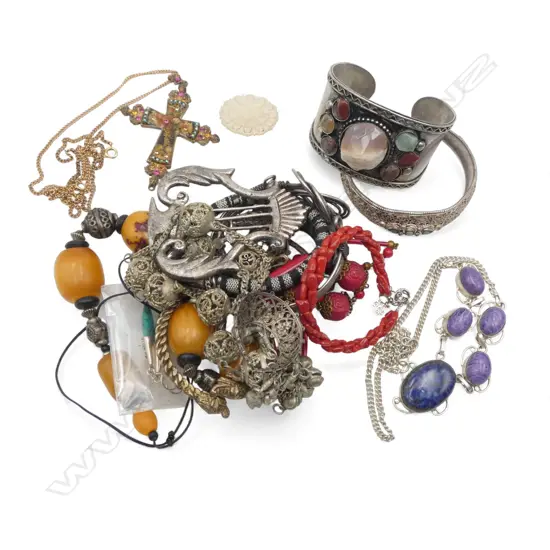 ASST. ETHNIC STYLE JEWELLERY, SOME SILVER