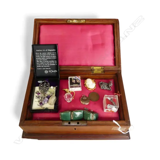 MARQUETRY JEWELLERY BOX w. ASST. COSTUME & STG SILVER JEWELLERY