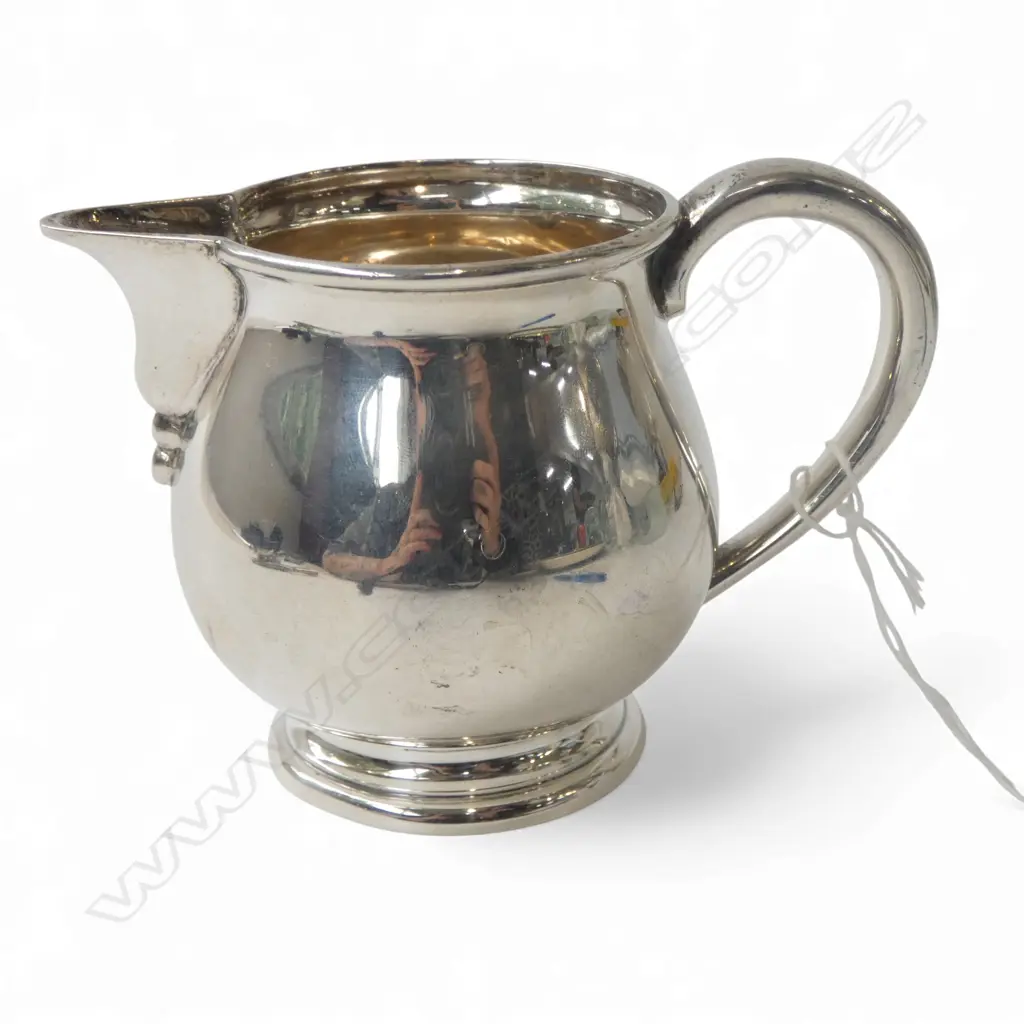 STG SILVER CREAM JUG, LONDON 1958, 139gms Image 1++