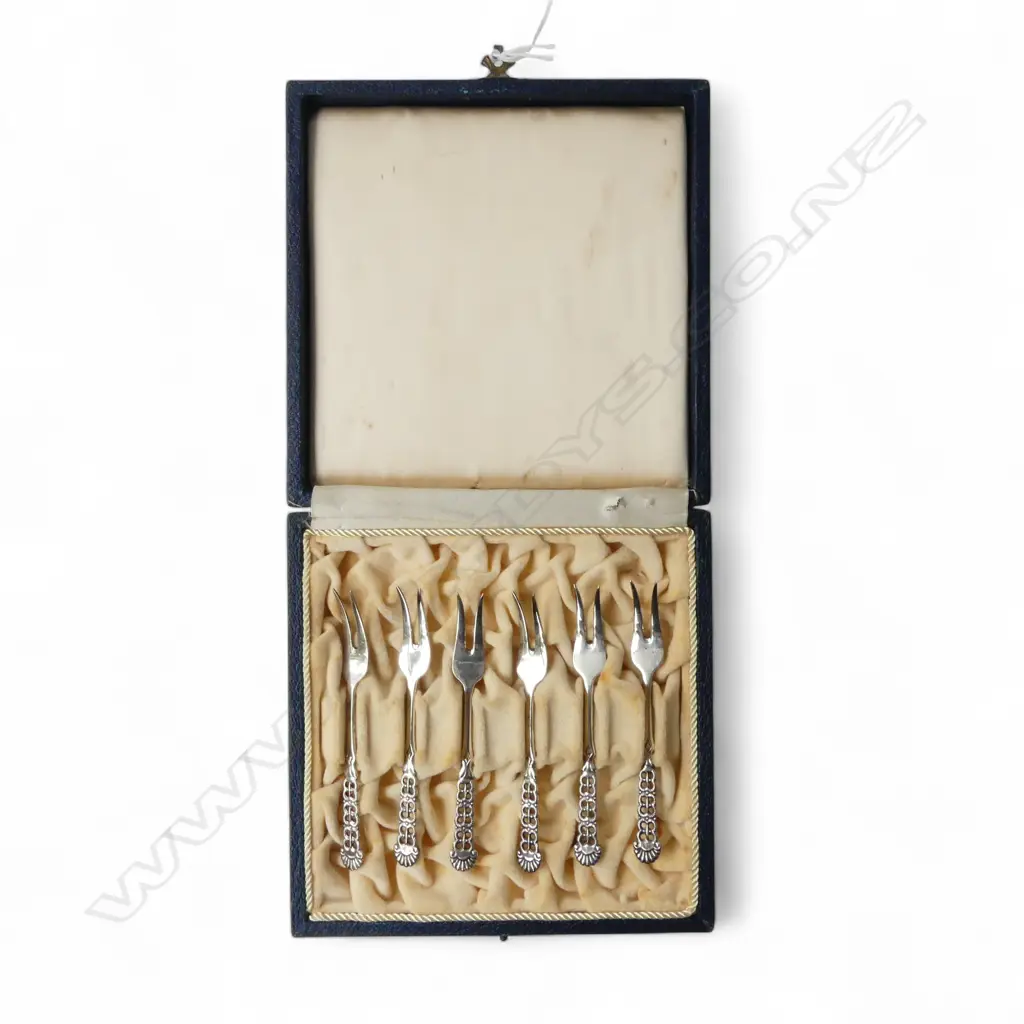 STG SILVER 'NORWAY' 6 PCE PICKLE/OYSTER FORK SET 41gms Image 1++