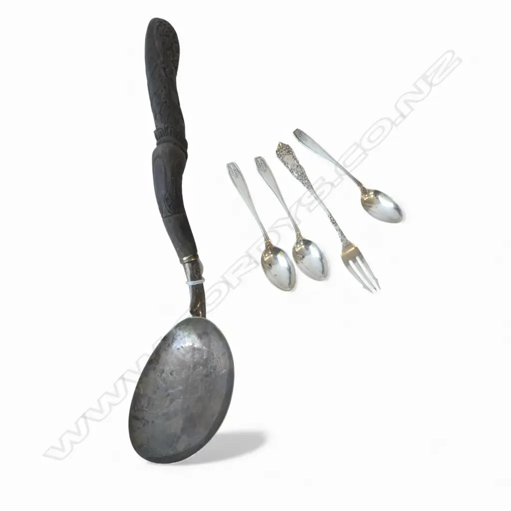 THAI SILVER & CARVED WOOD LGE SERVING LADLE + 3 SILVER TEASPOONS & FORK (these 4 48gms) Image 1++