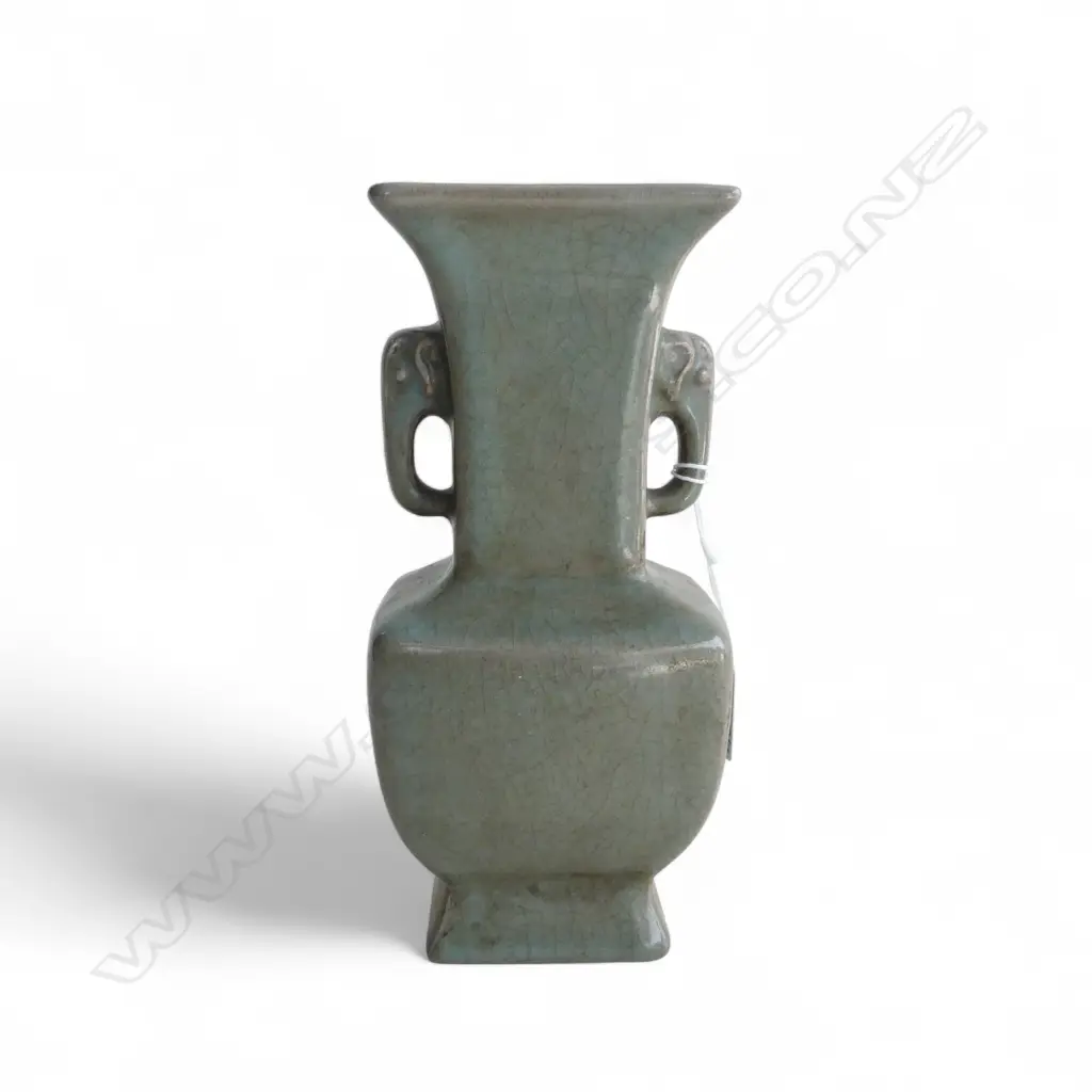 ORIENTAL VASE, CELADON GLAZE H.210mm Image 1++