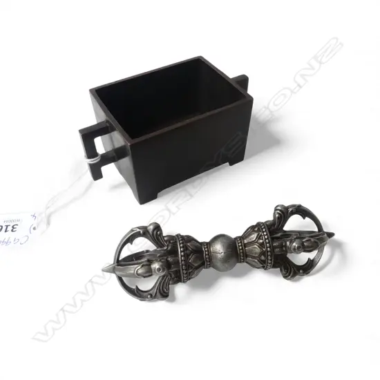 4 PCES ORIENTAL BRONZE; MIRROR 110mm dia, FIGURE ETC