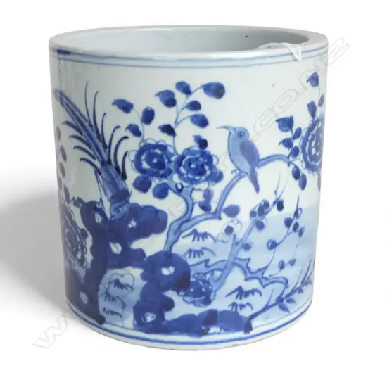 ORIENTAL B/W BRUSH POT H.210mm, 205mm dia