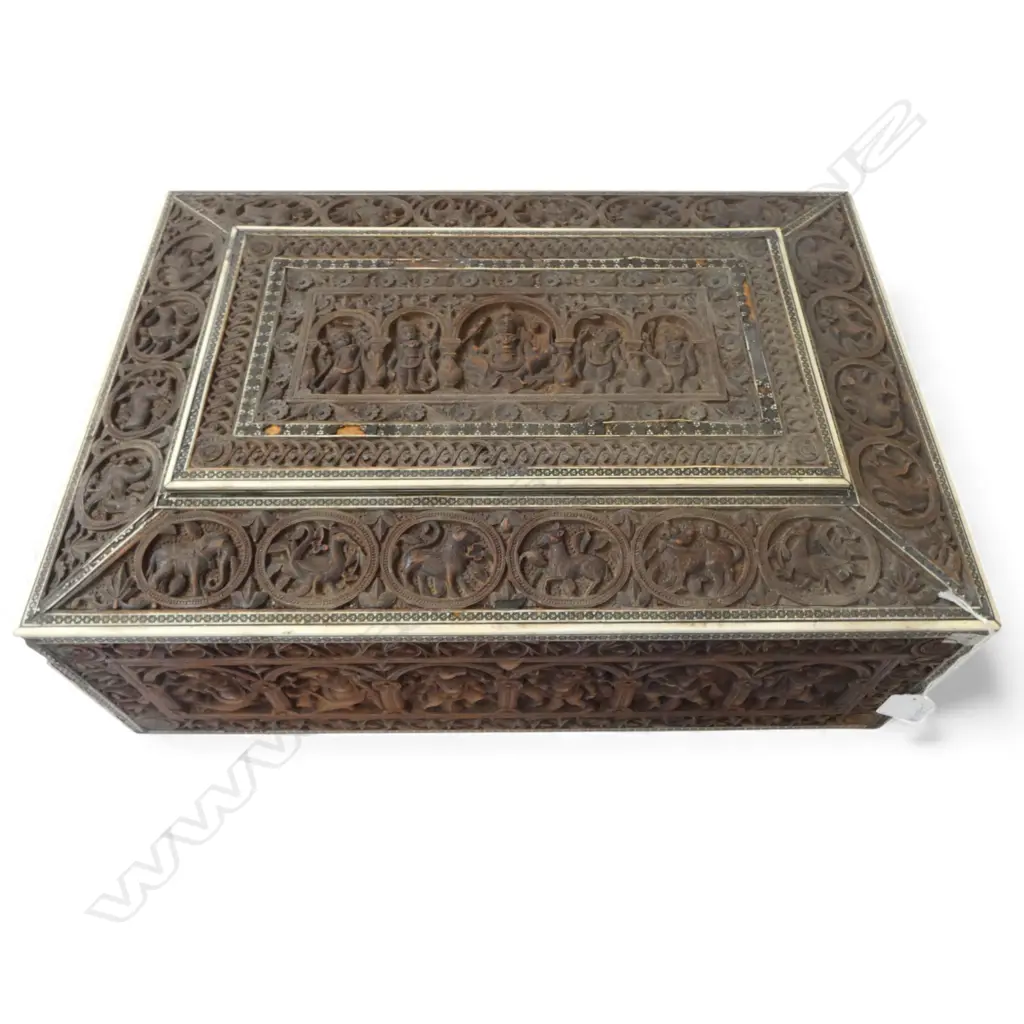 ORIENTAL CARVED WOODEN BOX W.475mm Image 1++
