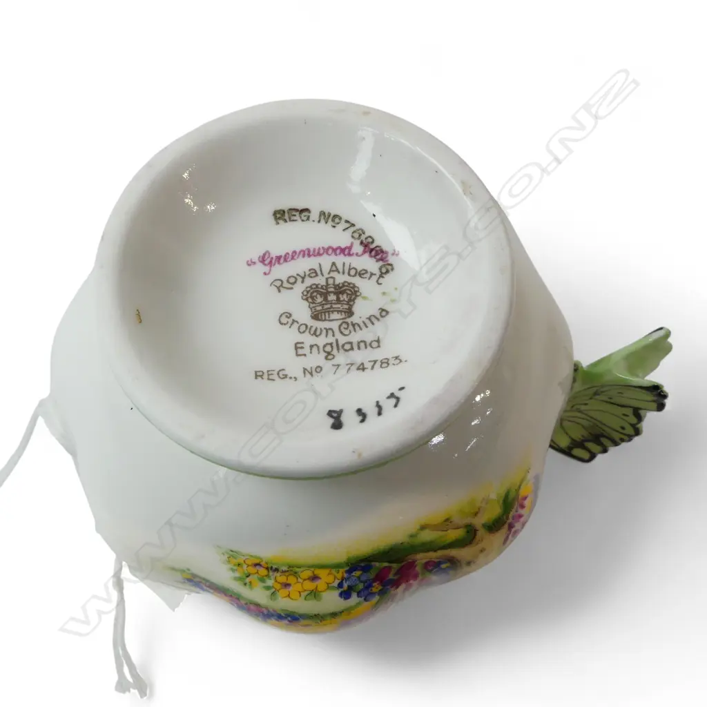 ROYAL ALBERT 'GREENWOOD TREE' TRIO w. BUTTERFLY HANDLE Image 1++