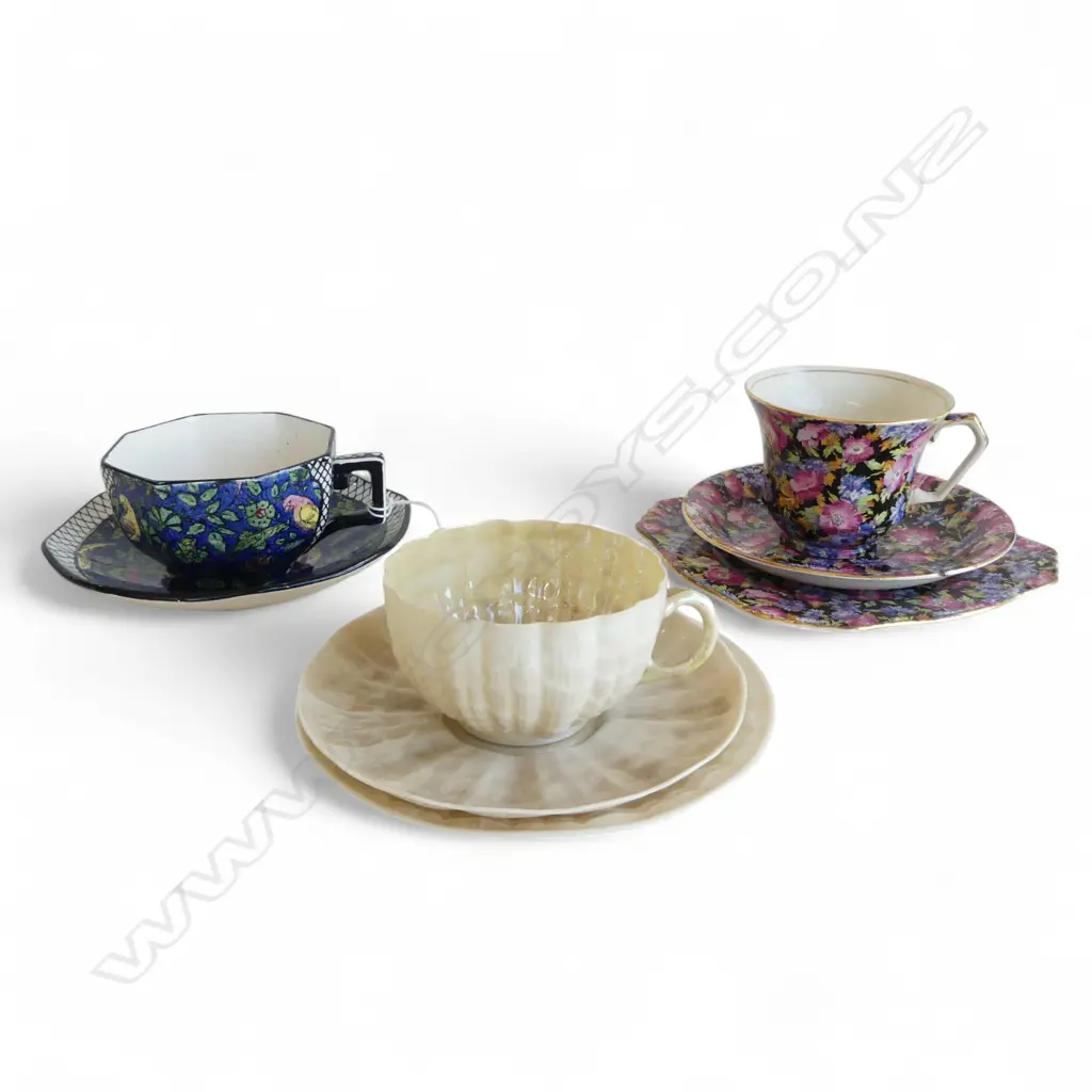 ROYAL MINTON & BELLEEK FANCY CHINA TRIO + ROYAL DOULTON PERSIAN PARROT PATTERN C/S Image 1++