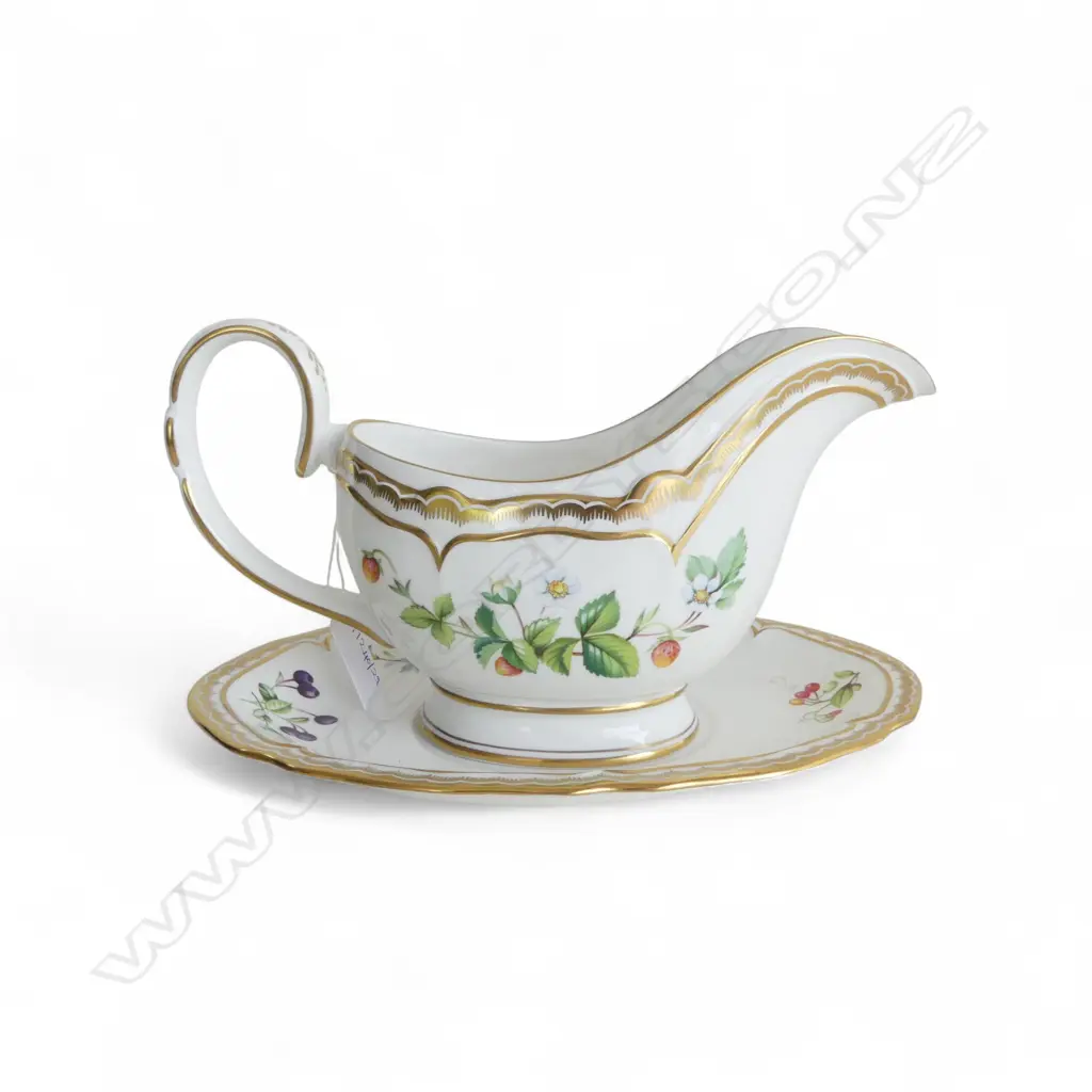 ROYAL WORCESTER SANDRINGHAM SAUCE BOAT & SAUCER L.225mm Image 1++
