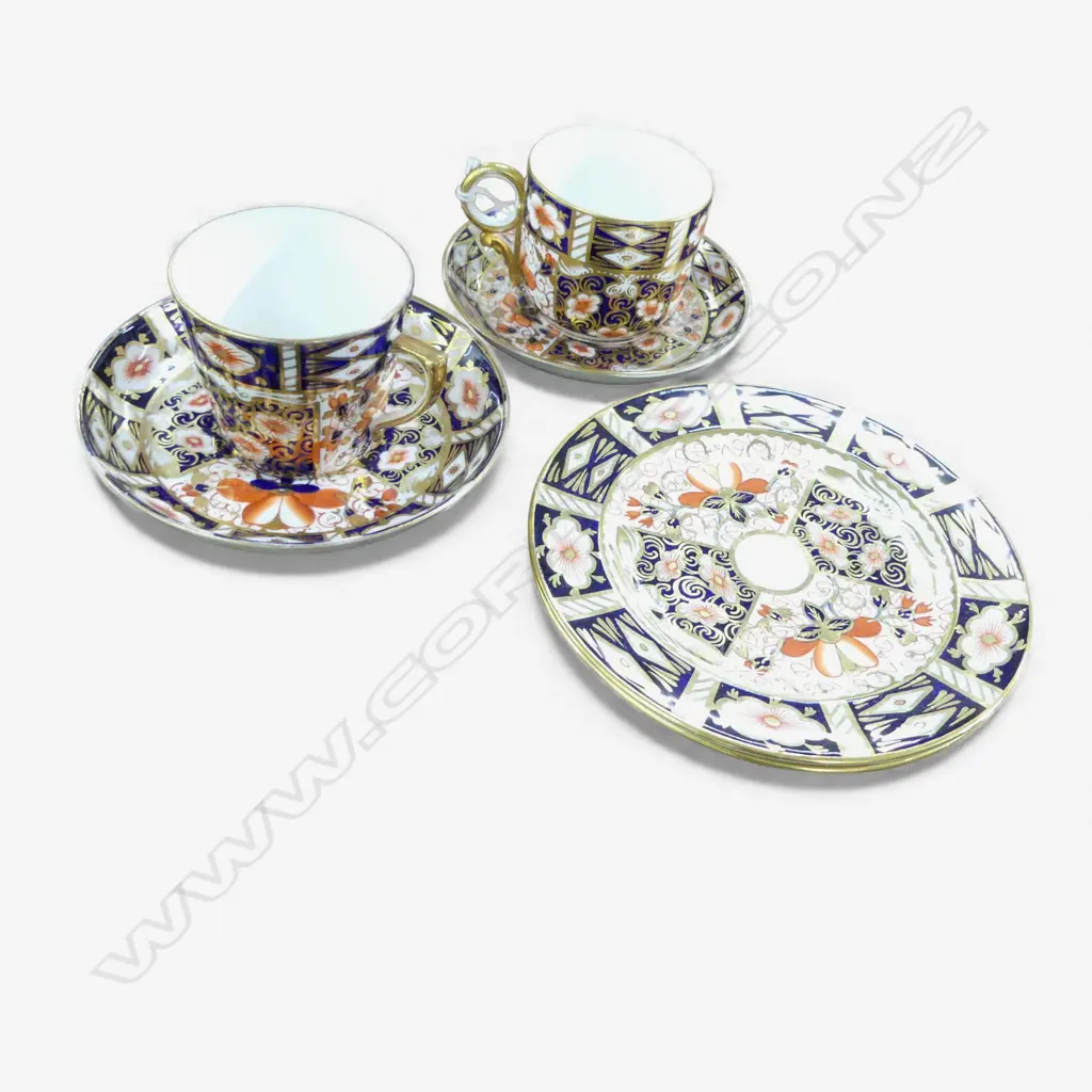 2 ROYAL CROWN DERBY IMARI PAT. TRIOS hairline to one cup Image 1++