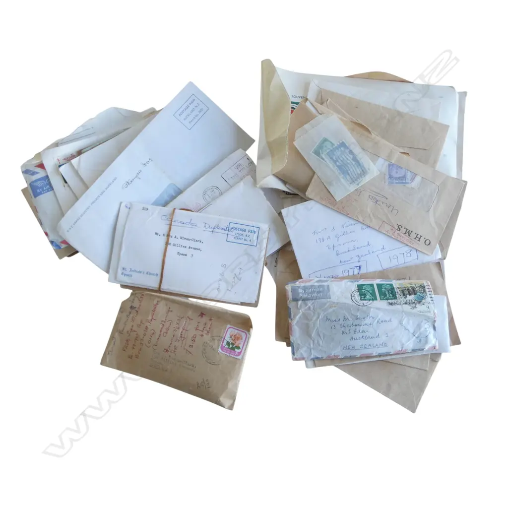 ASST. LOOSE STAMPS & ENVELOPES Image 1++