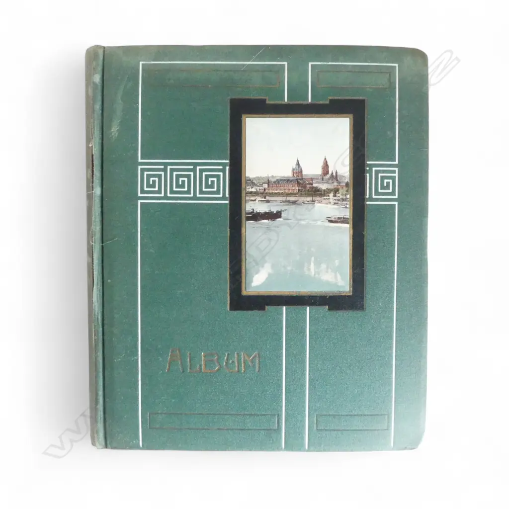 VINTAGE POSTCARD ALBUM Image 1++