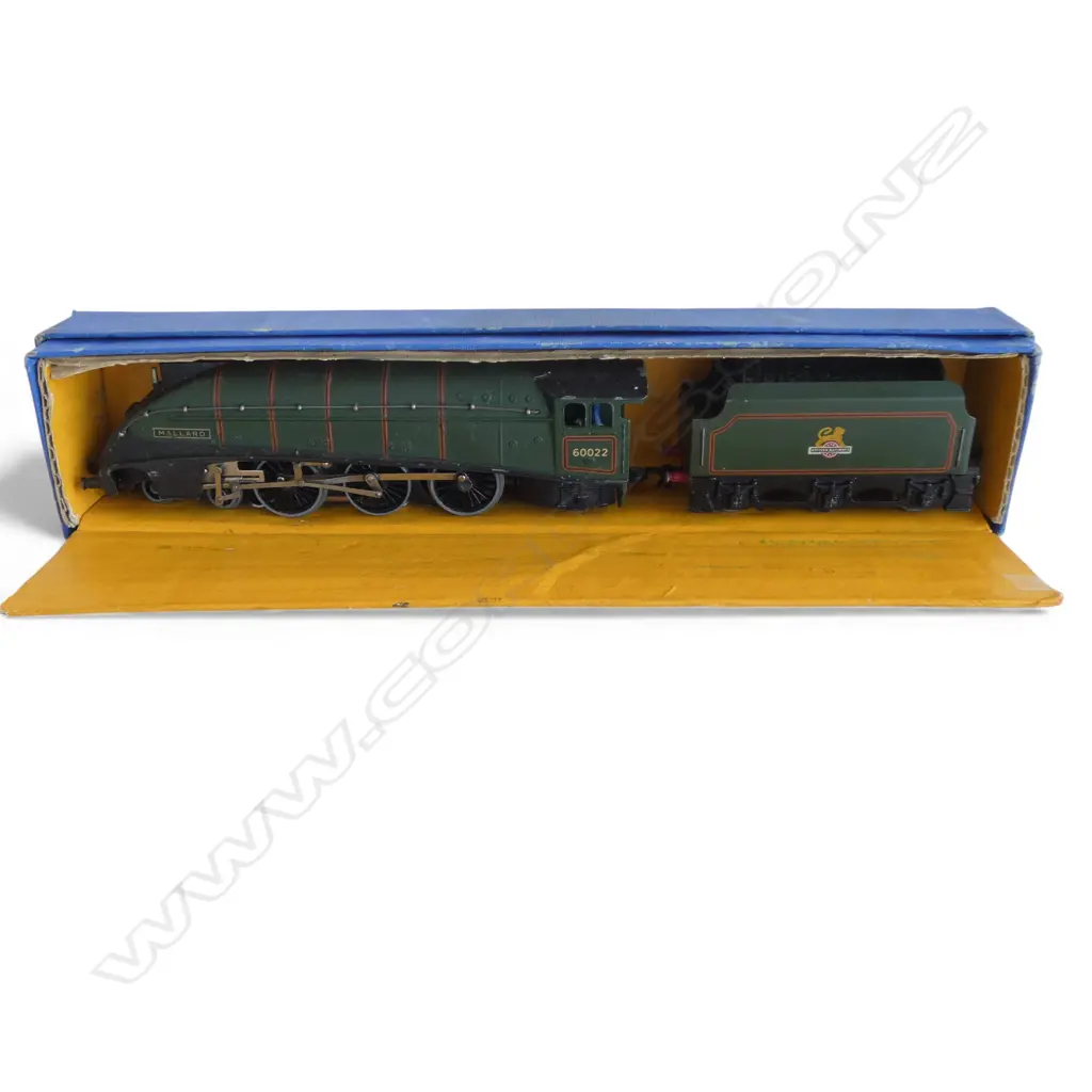 HORNBY DUBLO #3211 'MALLARD' LOCOMOTIVE, BOXED Image 1++