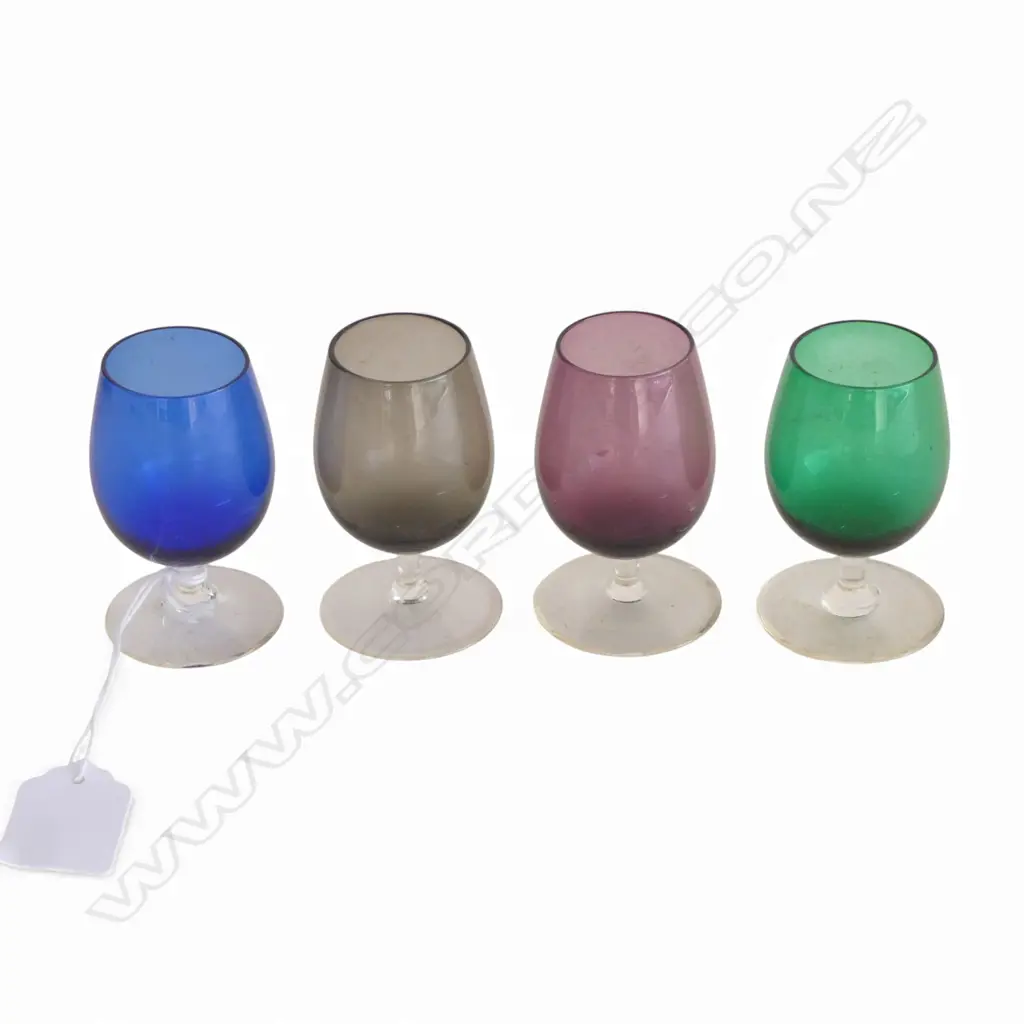 4 SETS MIDCENTURY COLOURED GLASSES H180MM TALLEST Image 1++