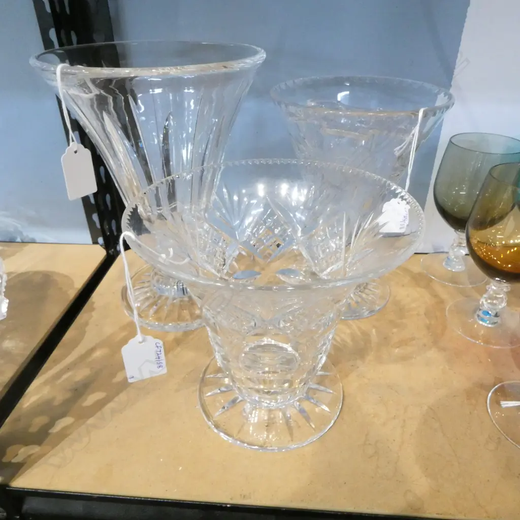 STUART CRYSTAL VASE H230 & 2 OTHER CRYSTAL VASES H200MM Image 1++