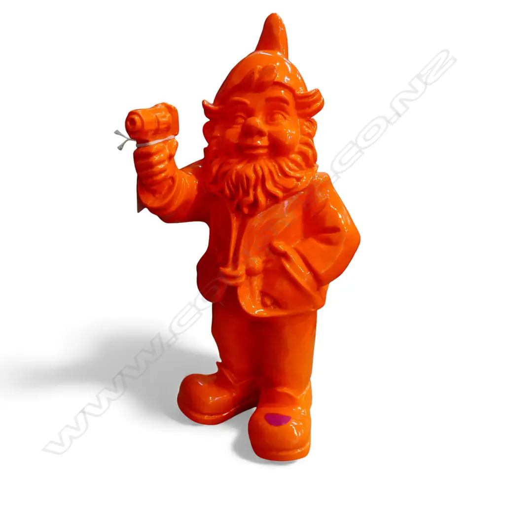 ORANGE PLASTIC GNOME w. GUN H.300mm Image 1++