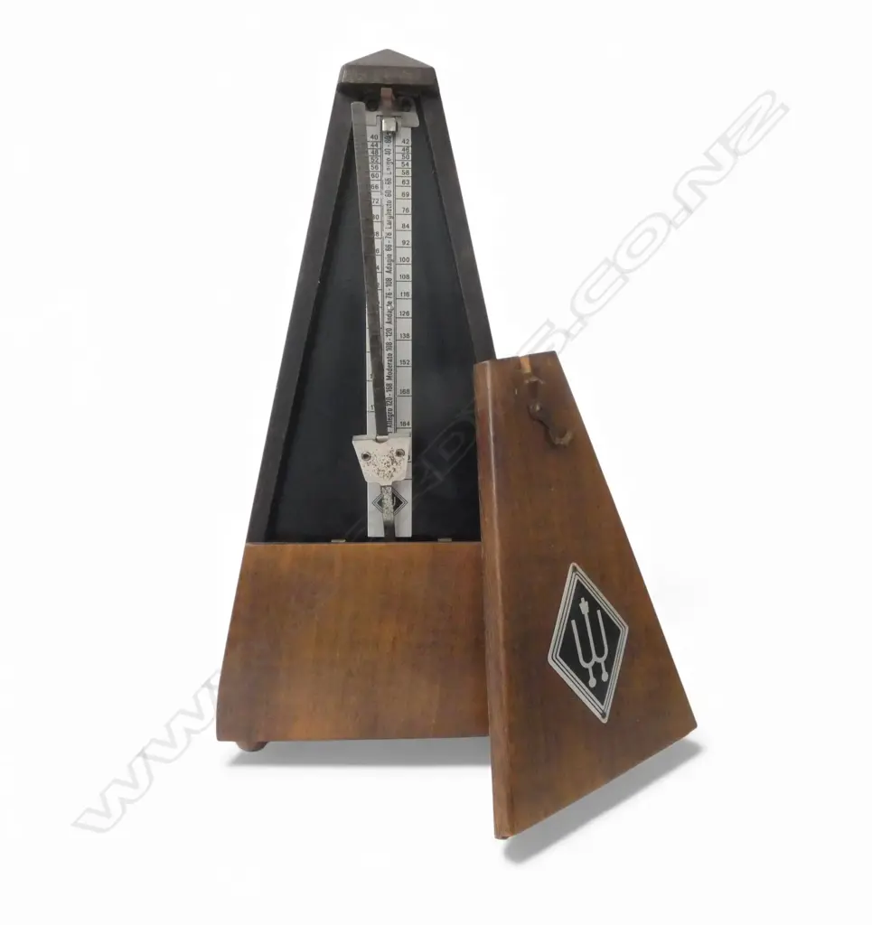 VINTAGE METRONOME H.220mm Image 1++