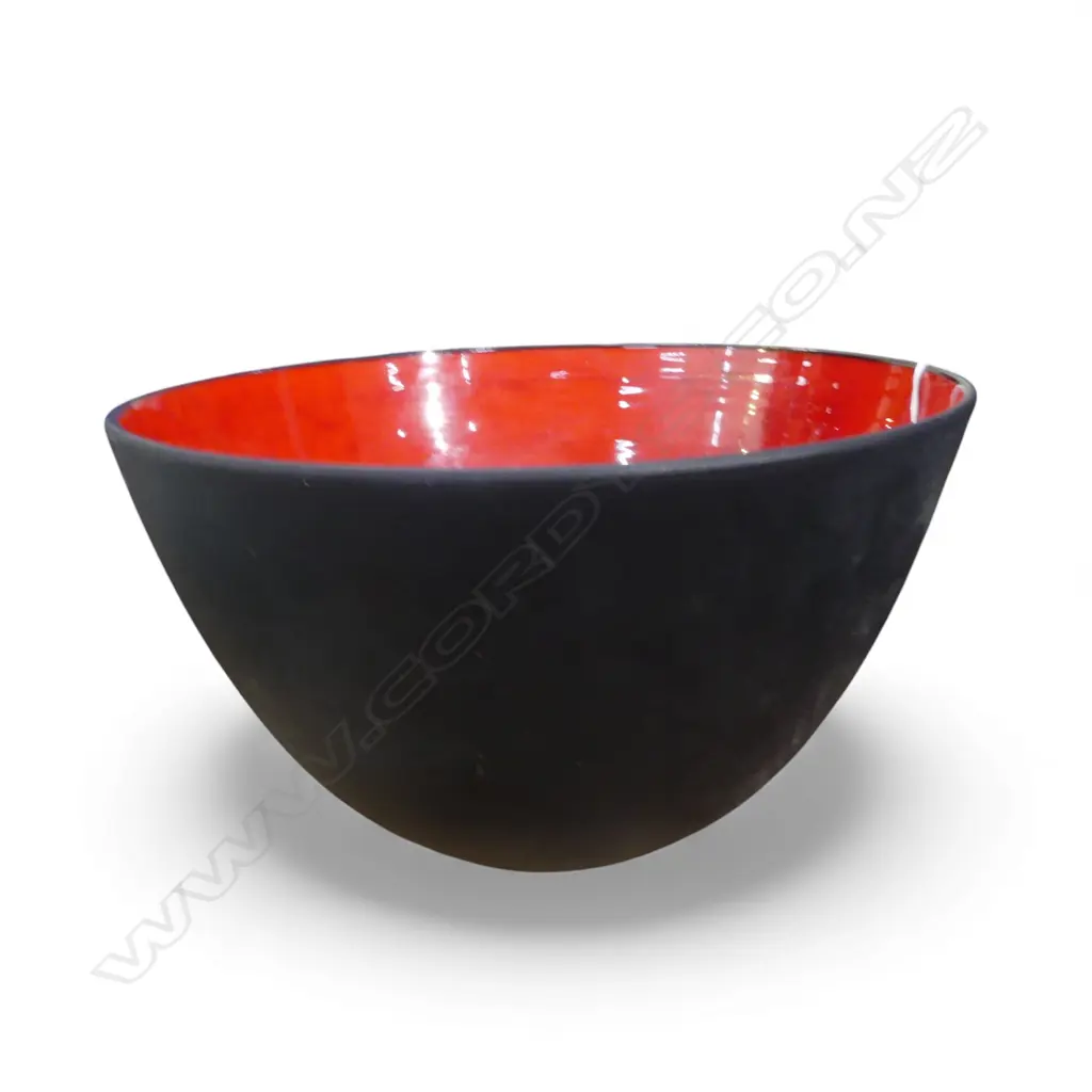 PETER COLLIS N.Z. STUDIO POTTERY BOWL H.185 Dia.290mm Image 1++