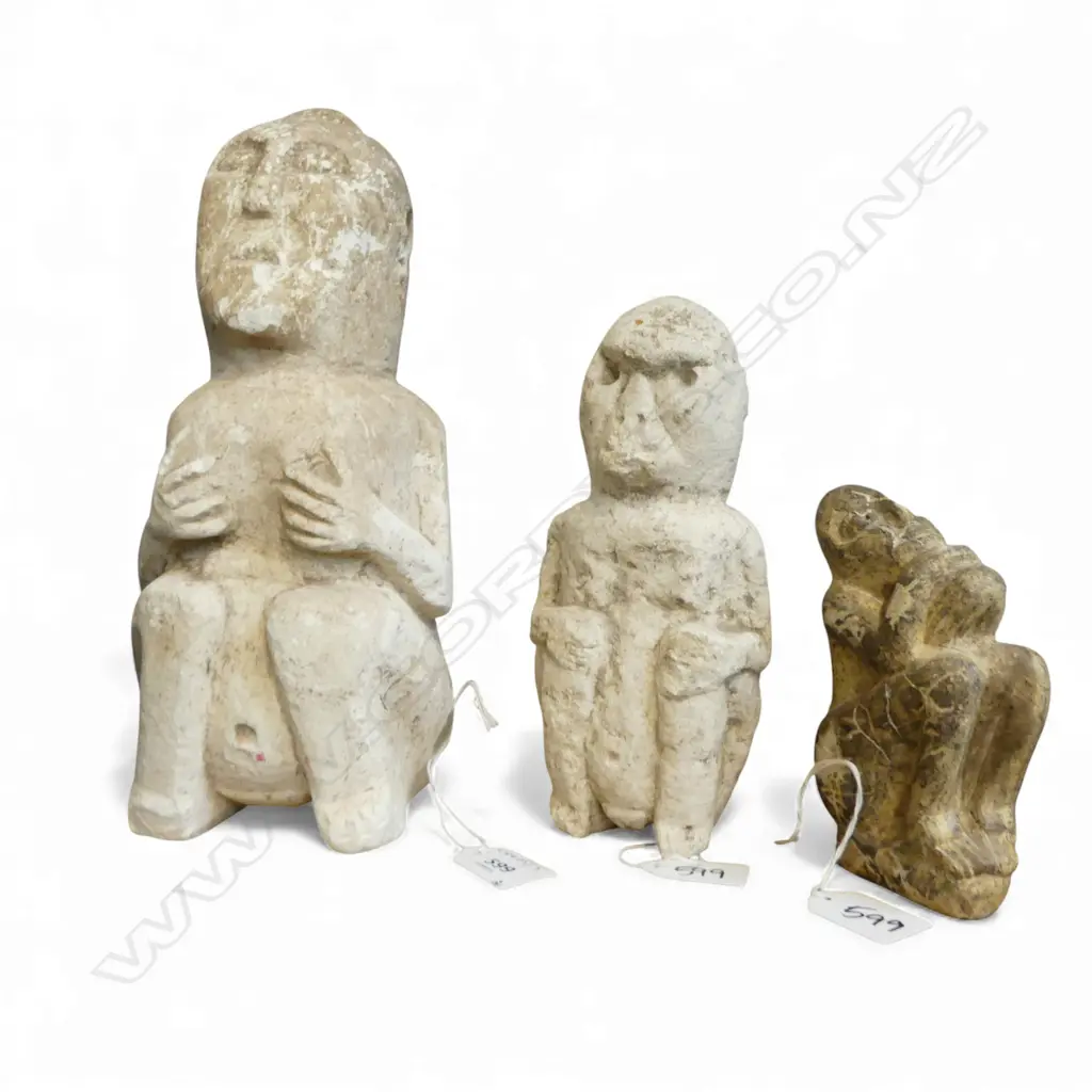 3 STONE CARVED FIGURAL BOUNDERY STONES H270 & 200MM Image 1++