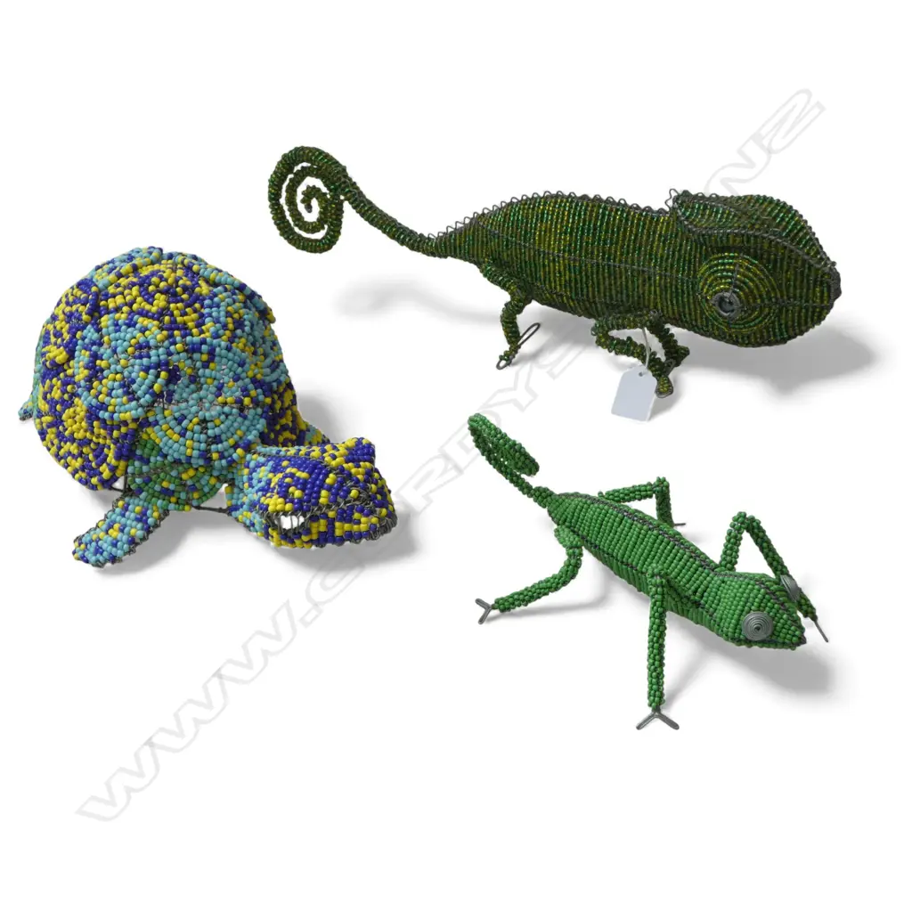 3 AFRICAN BEAD ANIMALS; 2 LIZARDS + TURTLE L.470mm Image 1++