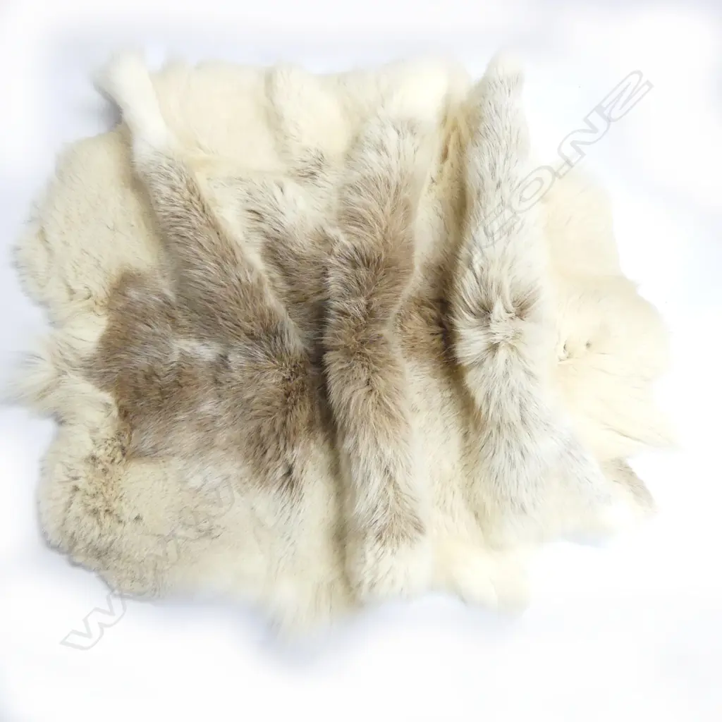 REINDEER HIDE 1300x900mm Image 1++