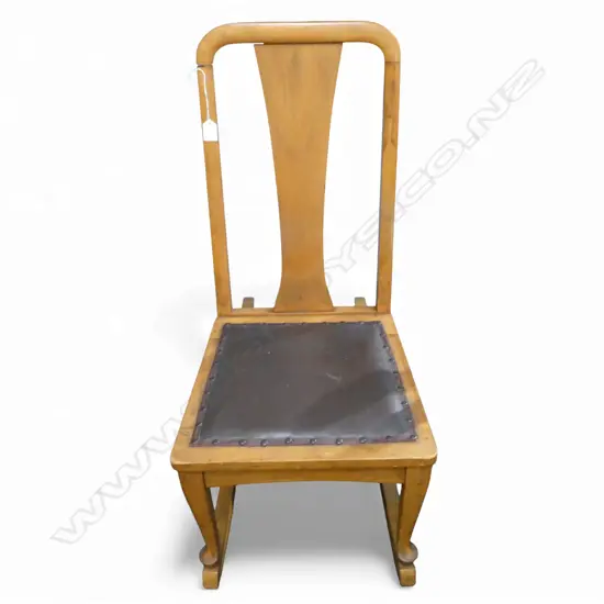 WOODEN ROCKING CHAIR