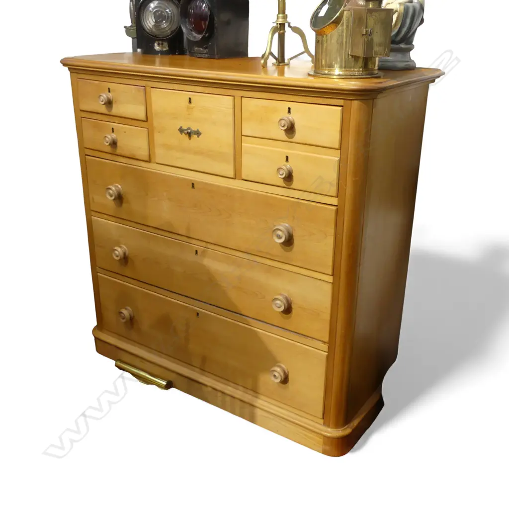 COLONIAL KAURI SCOTCH CHEST 1260x550x1220mm some fading Image 1++