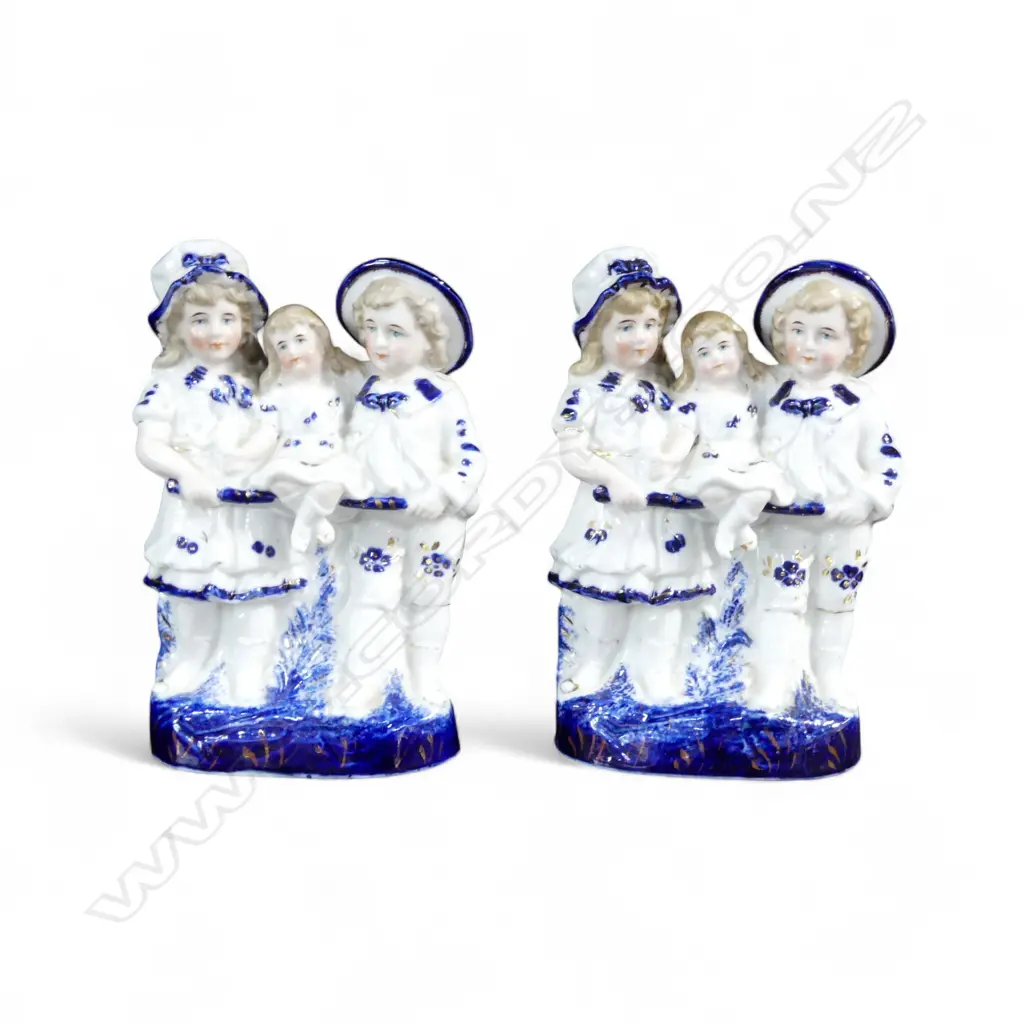 2 PORCELAIN FIGURES H.170mm Image 1++