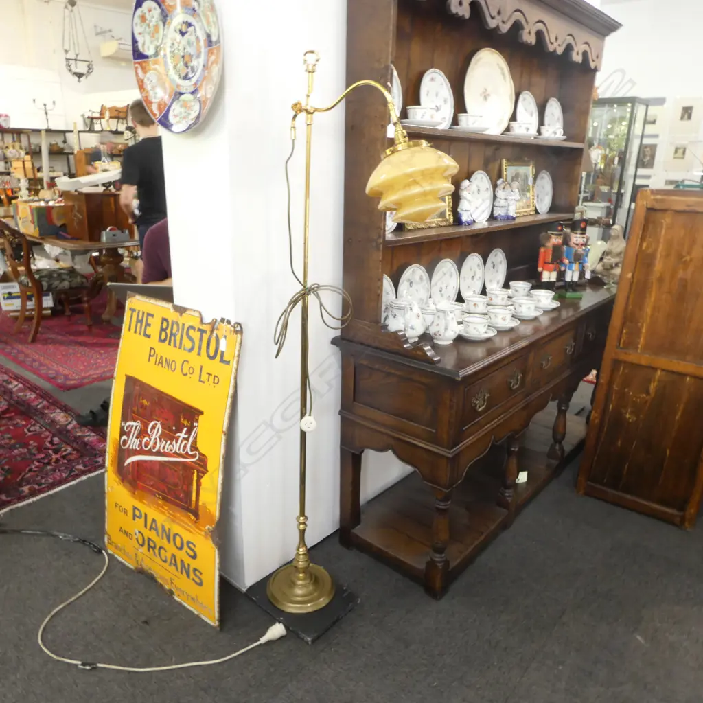 ANTIQUE STYLE FLOOR LAMP H.1630mm Image 1++