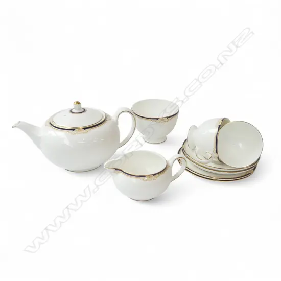 WEDGWOOD 'CAVENDISH' 2 PLACE TEA SERVICE 