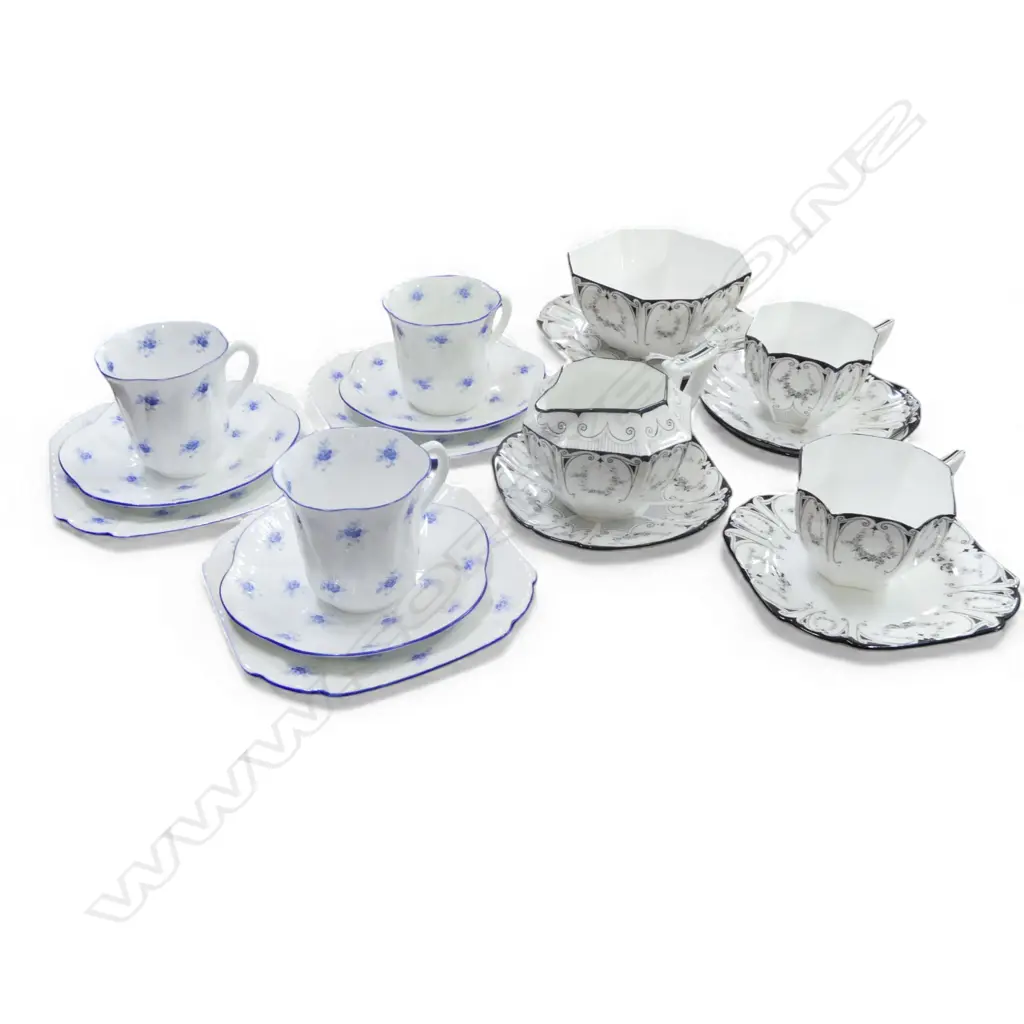 2 PART SHELLEY CHINA TEASETS 3CSPS BLUE BELL PAT & 2CSPS C/SUGAR BLACK & WHITE PAT Image 1++