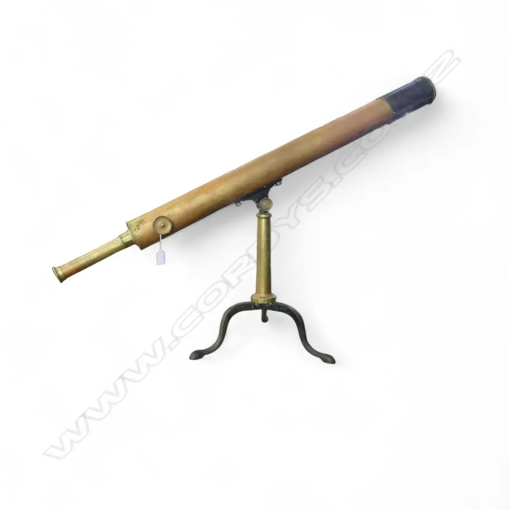 VINTAGE 'W. MACDONNELL & Co SYDNEY' BRASS TELESCOPE ON BRASS & IRON TRIPOD STAND L.1170mm Image 1++