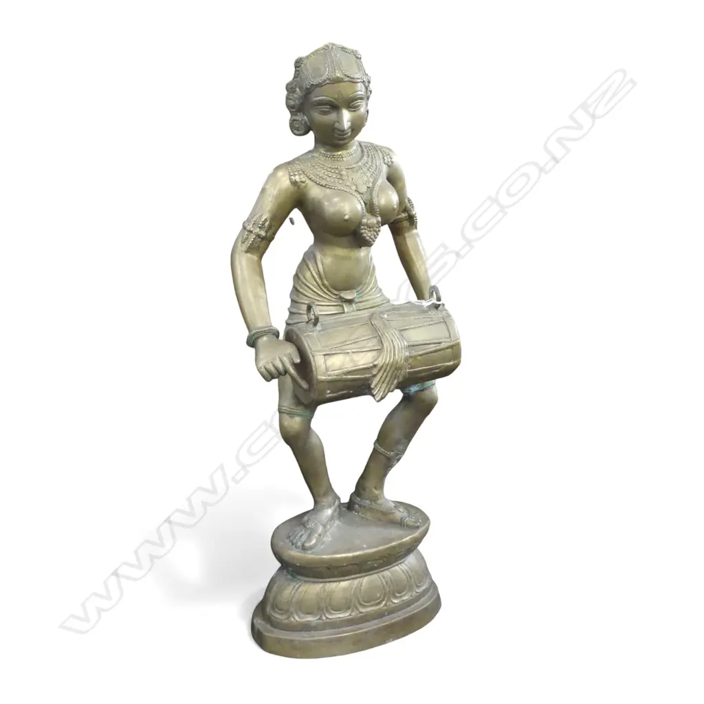 INDIAN BRONZE STATUE; WOMAN w. DRUM H.960mm 6kg Image 1++