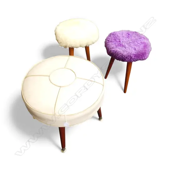3 RETRO STOOLS; 2 WOOL, 1 VINYL H.415mm