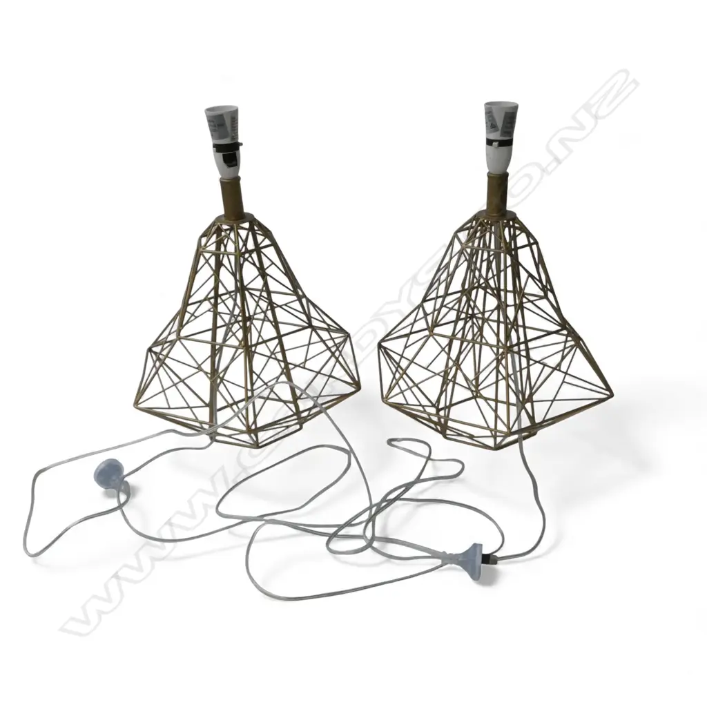 PR MODERN TABLE LAMPS; GOLD METAL WIRE, BASES ONLY H.440mm Image 1++