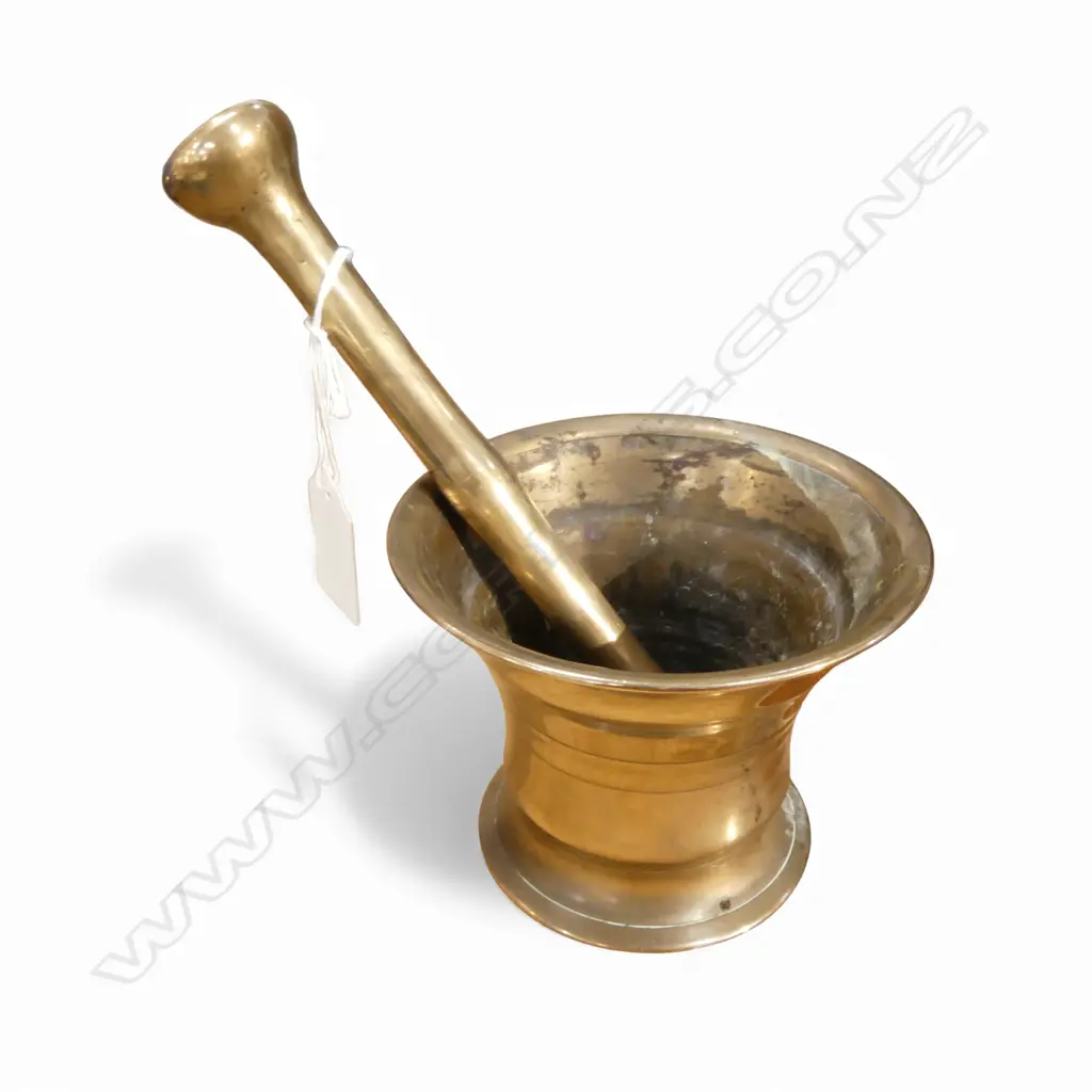 BRASS MORTAR H.90mm & PESTLE Image 1++