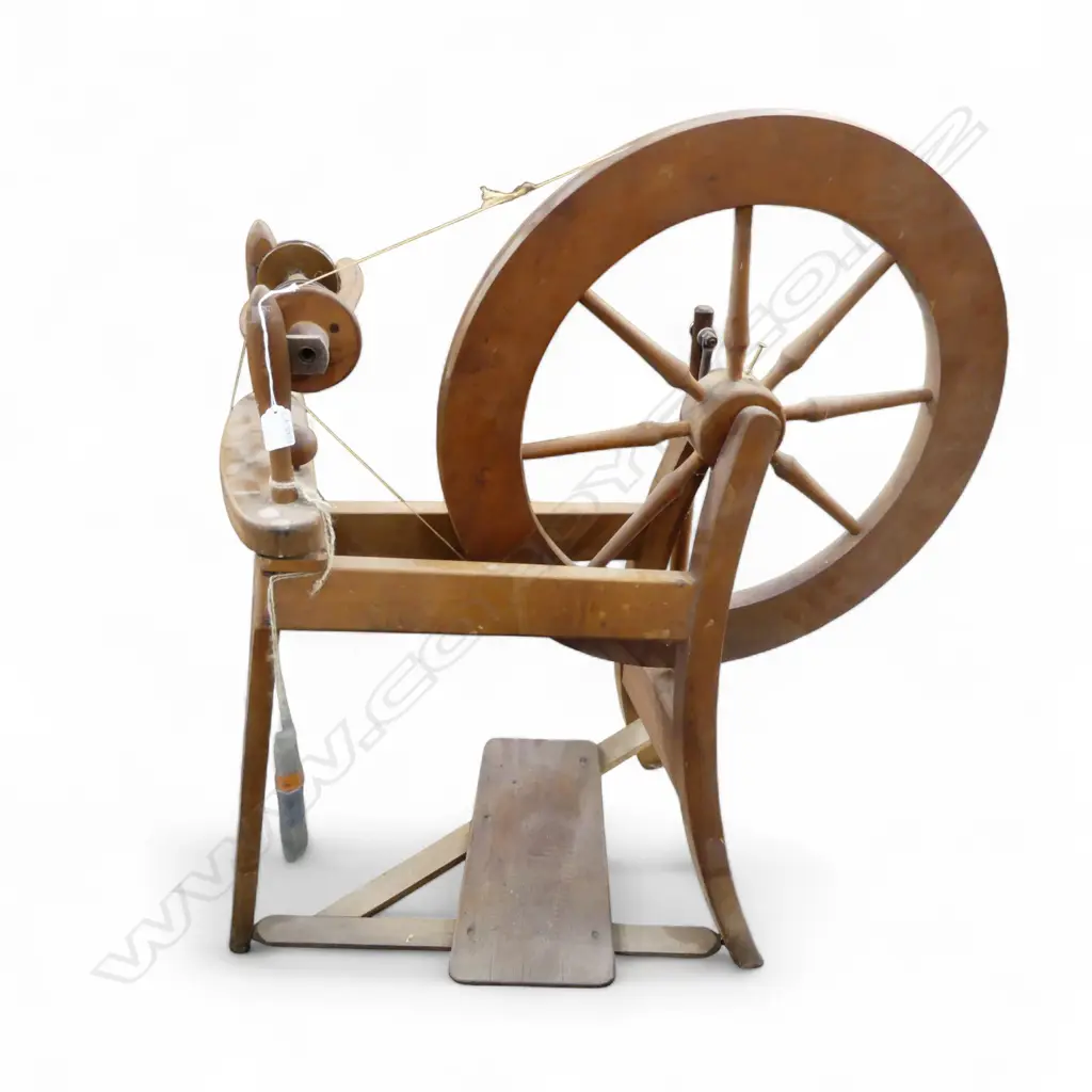 WOODEN SPINNING WHEEL Provenance: Ex. the collection of a titled Auckland Lady. Image 1++