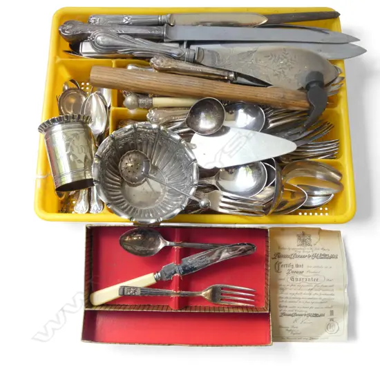 CUTLERY TRAY OF ASST. SILVER PLATE CUTLERY: part sets + tack hammer etc