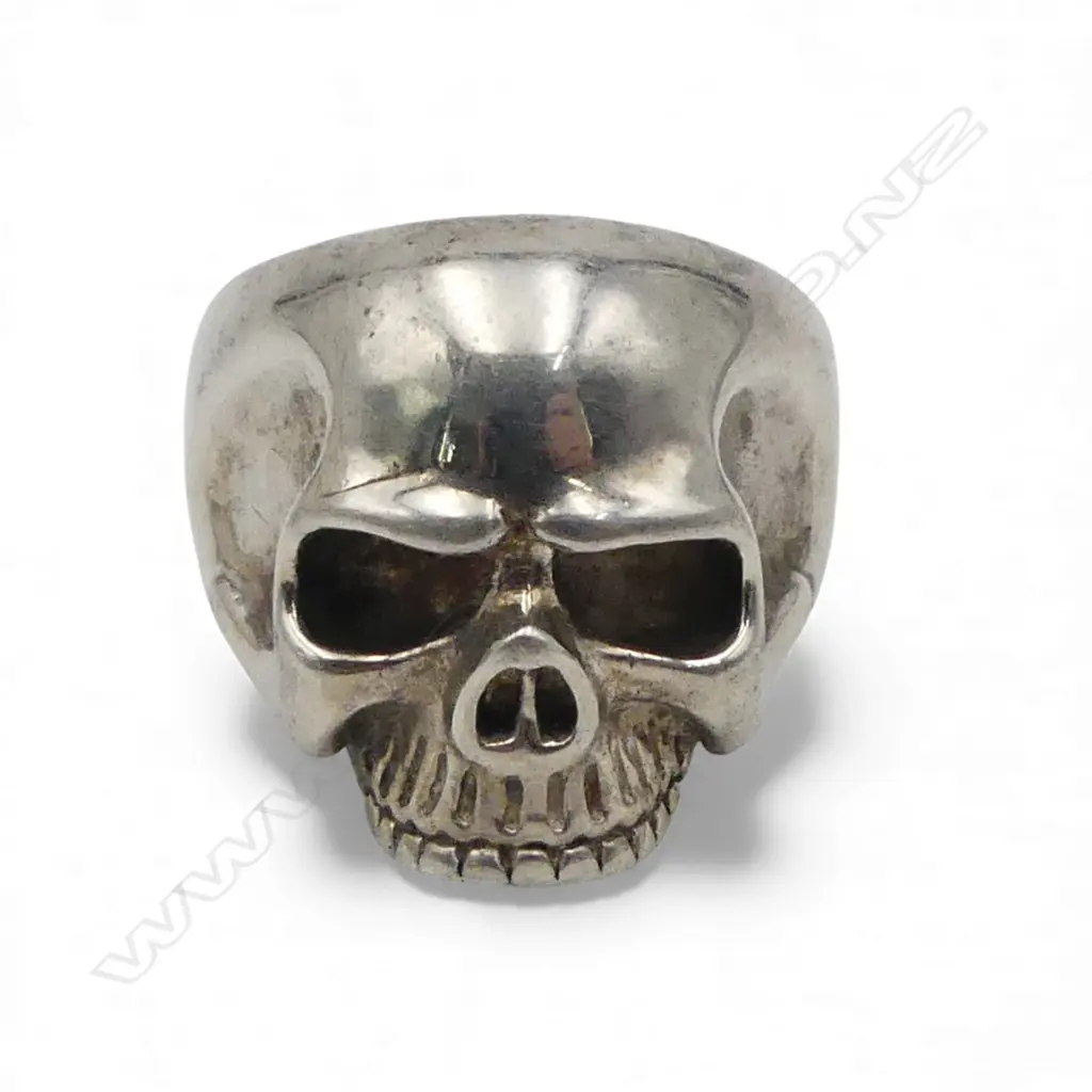 925 SILVER SKULL RING, 19.9gms Image 1++