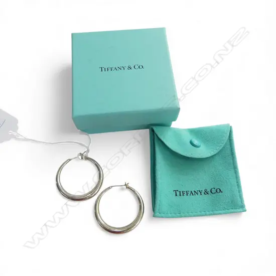 PR TIFFANY & CO STG SILVER HOOP EARRINGS in bag and box 18.63gms