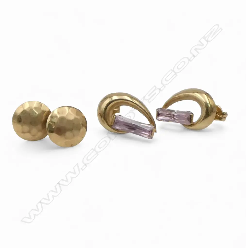 2 PRS 9CT EARRINGS, 2.4gms Image 1++