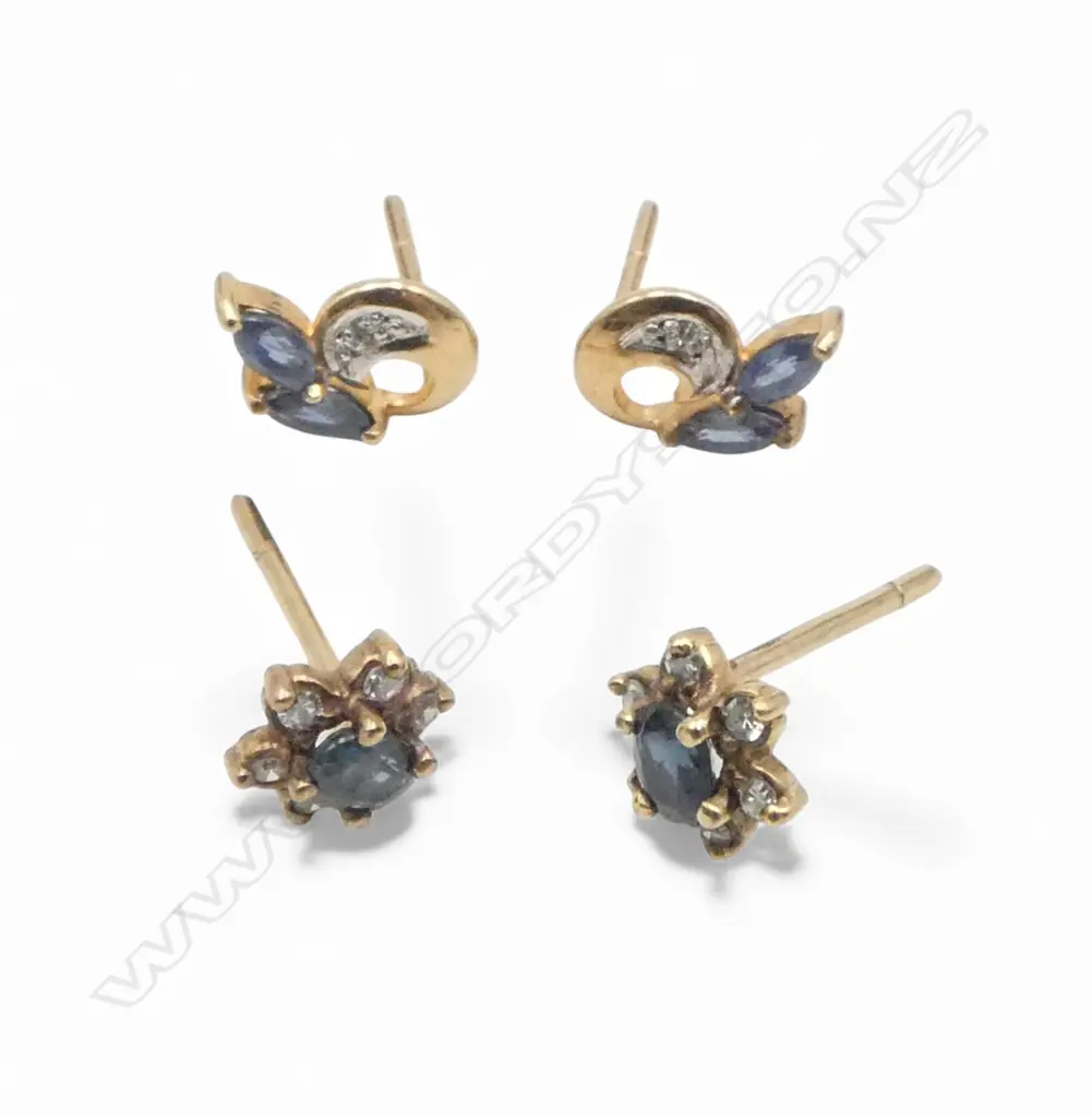 2 PAIRS OF 9ct GOLD & GEM SET STUD EARRINGS Image 1++