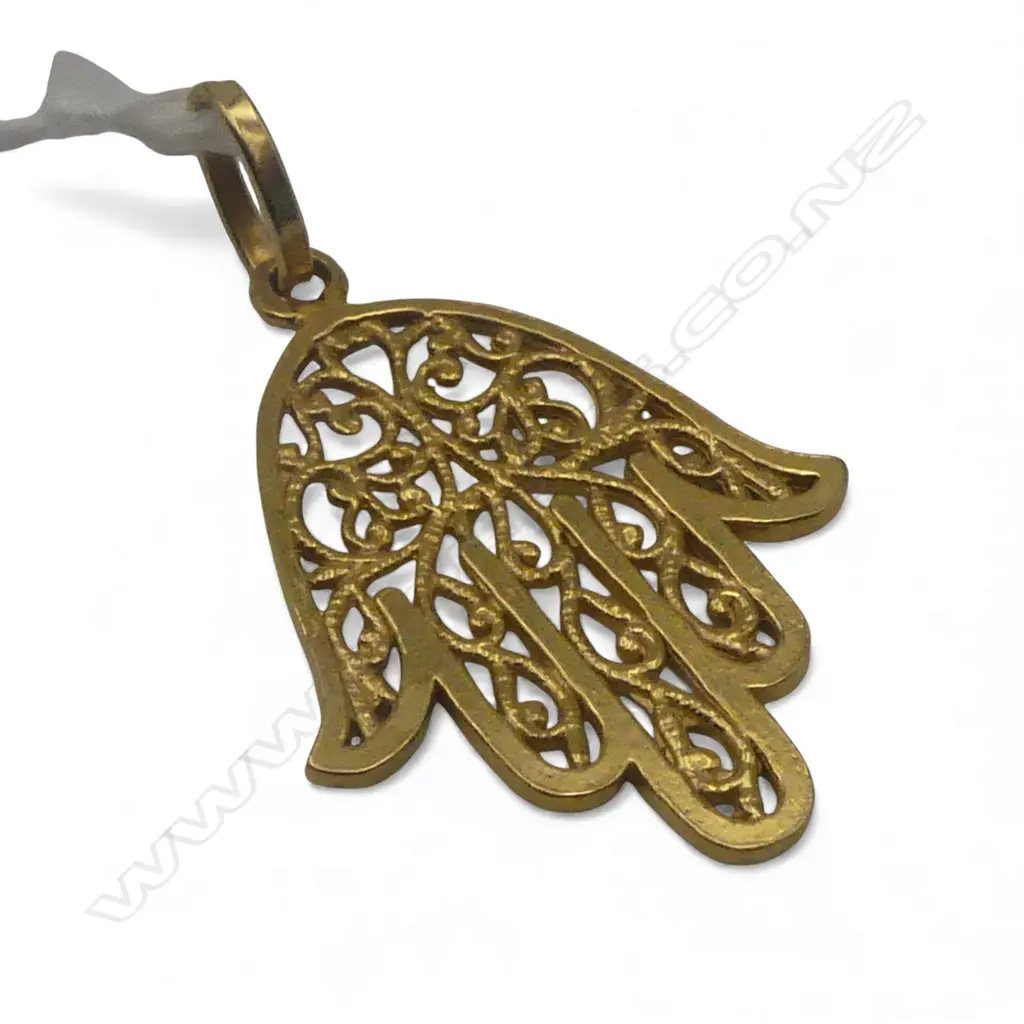 18ct GOLD FILIGREE HAMSA PENDANT 4.6gms Image 1++