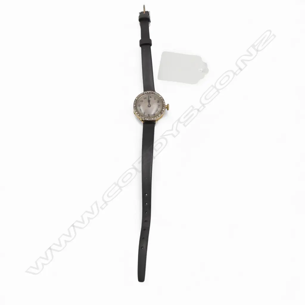 C.1920 18ct GOLD & DIAMOND LADIES WRISTWATCH black leather strap. Running Image 1++