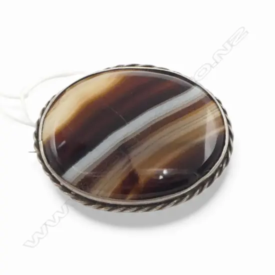 Vintage silver set browns & pale clear agate set brooch L.50mm